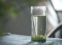 中國茶葉的三大類： 綠茶、紅茶、烏龍茶